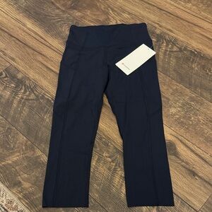 lululemon athletica try navy cropped fast and fre